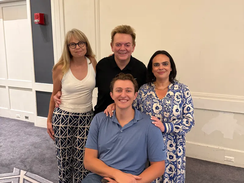 Christina Lanzillotto with students