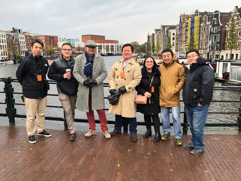 Christina Lanzillotto with students